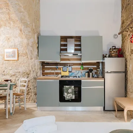 بيت للعطل Casa Mauro E Roberta Zingaro كاستيلاّماري ديل غو
